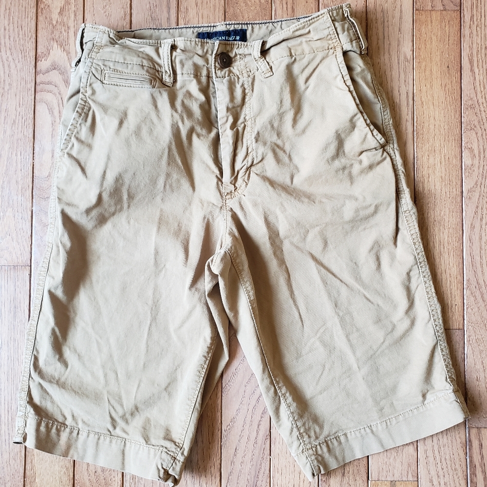 American Eagle Extereme Flex Khaki Shorts